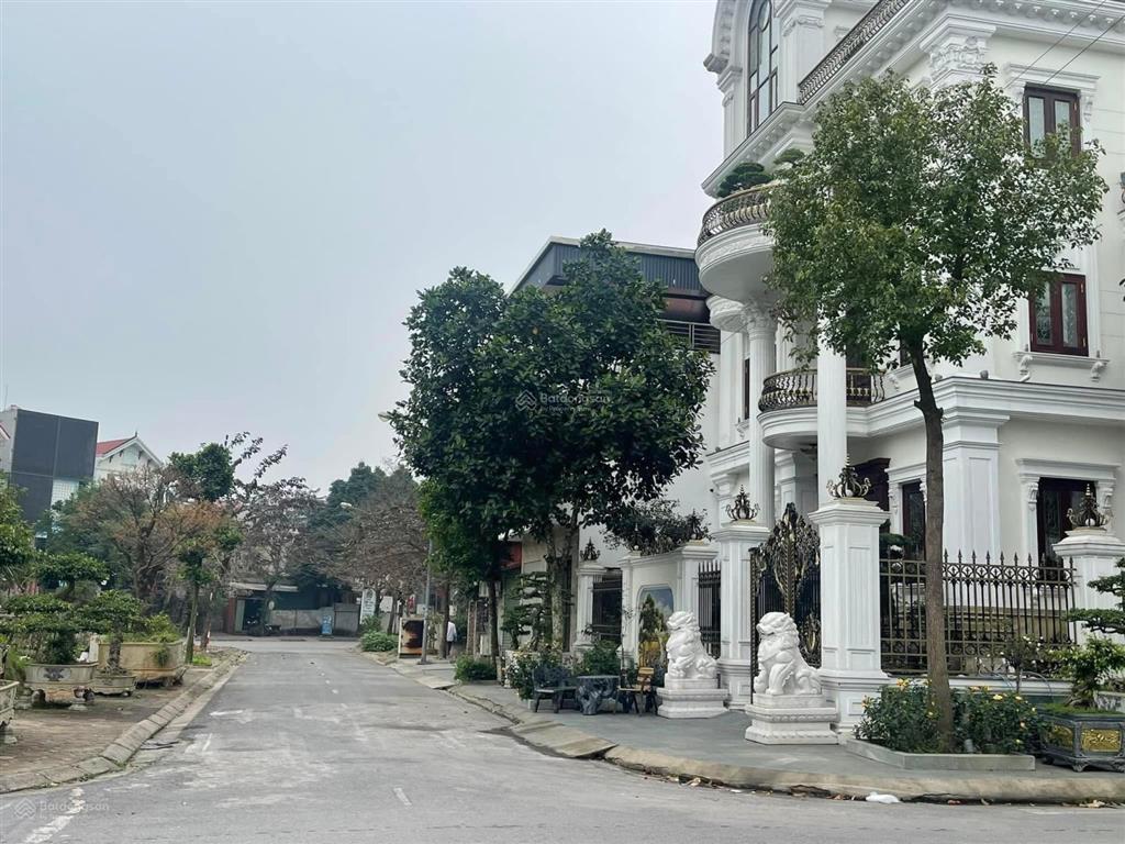 Bán đất khu tđc yên thường gia lâm, 40m2 mt 4m, 4.x tỷ, oto tránh,vỉa hè rộng,sổ đầy đủ, 0965 901 ***