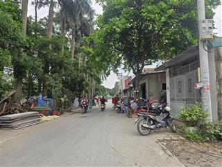 Bán nhà yên viên gia lâm,144m2 mt 6m,tách 2 sổ,sẵn xưởng sinh lời,oto tránh,gần chợ kd,0965 901 ***