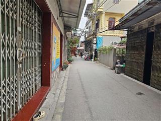 Bán đất thị trấn yên viên gia lâm, 134m2 mt 5.1m, 3p ra phố, bán kính 500m tiện ích az, 0965 901 ***