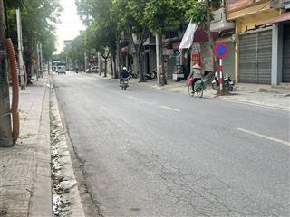 Bán nhà mp yên viên gia lâm, 52m2 mt 4.2m, 5.x tỷ, sẵn 2t ở/kd/cho thuê, 2 mặt thoáng, vỉa hè rộng