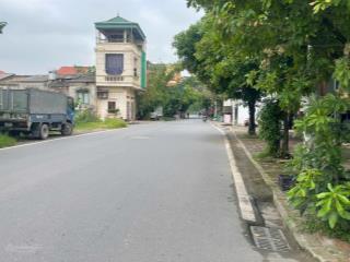 Bán đất cống thôn yên viên gia lâm250m2 mt6.52 mặt thoáng3 oto tránhsát chợ lớn kdvỉa hè rộg