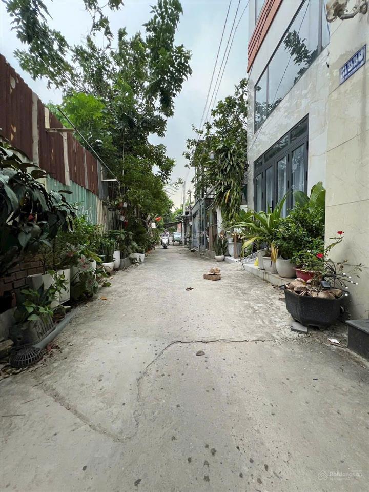 Nhà mới đẹp giá tốt tại thạnh xuân 18, p. thới an, q12, 4.x tỷ full nội thất