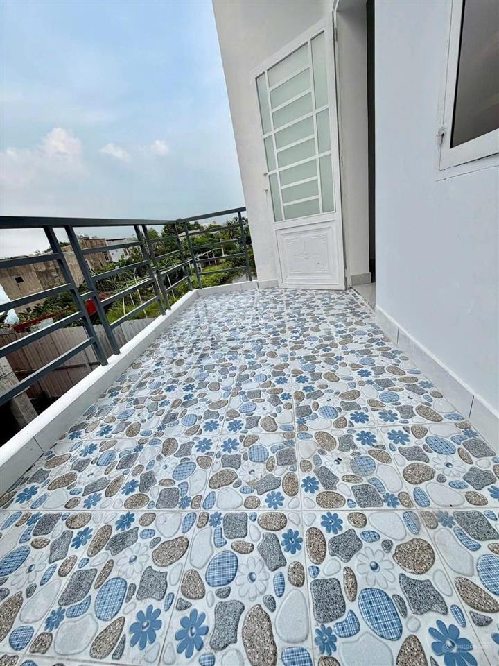 Nhà đẹp 6x12m  vị trí đường tl37, q12  tiện ở ngay  4. x tỷ