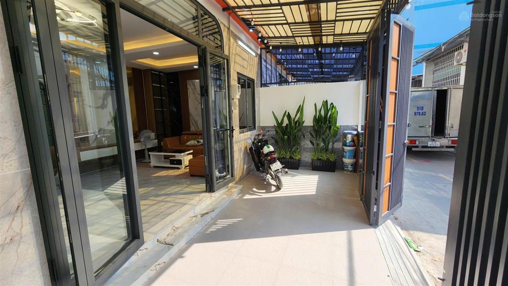 Nhà gần chợ minh phát, tx22, q12  7x10m  4pn có phòng ngủ dưới trệt