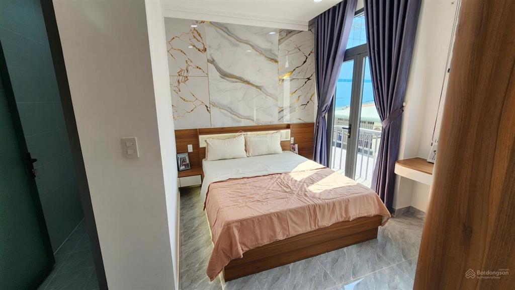 Nhà gần chợ minh phát, tx22, q12  7x10m  4pn có phòng ngủ dưới trệt