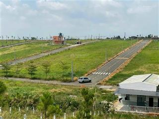 Chính chủ cần tiền bán cắt lỗ 50% lô góc view suối cực đẹp