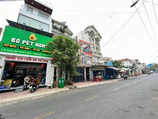 Đất tặng nhà c4 mặt tiền trương văn thành  quận 9  dtsd 120m2,sầm uất tiện kinh doanh đa ngành