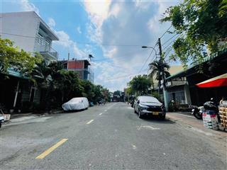 Đất tặng nhà cấp 4 phước bình  quận 9  kề the global city, thích hợp an cư đầu tư