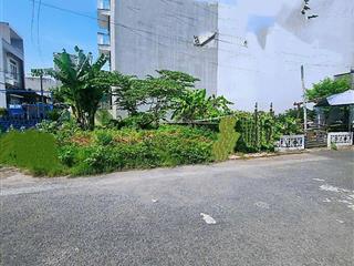 Đất góc 2mt oto chạy vi vu phước long b  quận 9  3 phút ra ngã tư mk, ga metro
