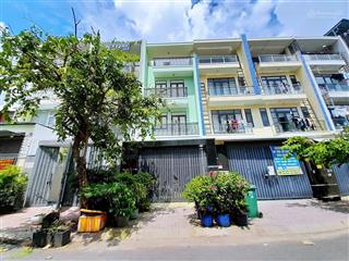 Nhà 3 tầng đường tăng nhơn phúphước long bquận 9ra trường cđ công thương 30m,sầm uất tiện kd