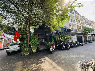 Đất góc 2 mt hxh đường 22phước long bquận 9cách cđ công thương 100m,đang kd cafe