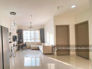 Em nhi bán 63m2/2pn2wc/2.370 tỷ. nh cho vay 70%.  0906 380 *** cc green town bình tân