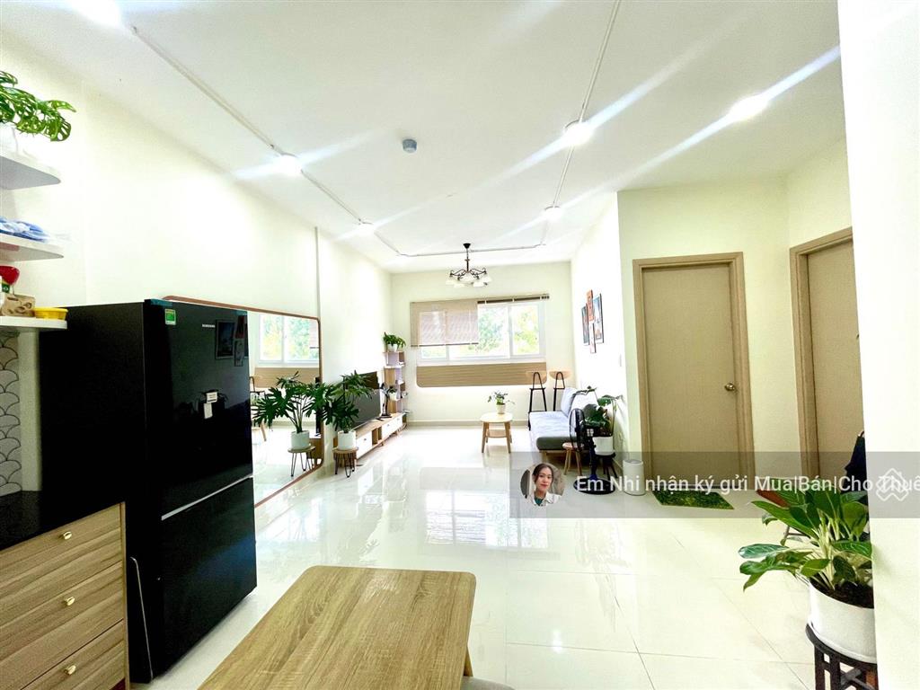 Bán cc green town 68m2/2pn2wc/ 2.3tỷ nhà đẹp ở liền. nh cho vay 70%, em nhi 0906 380 ***