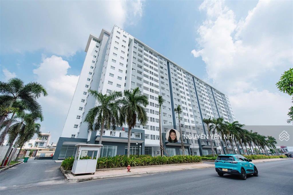 Bán ch conic boulevard bình chánh 114m2/3pn chỉ 3,7 tỷ, nhận nhà mới 100%.  0906 380 *** e nhi