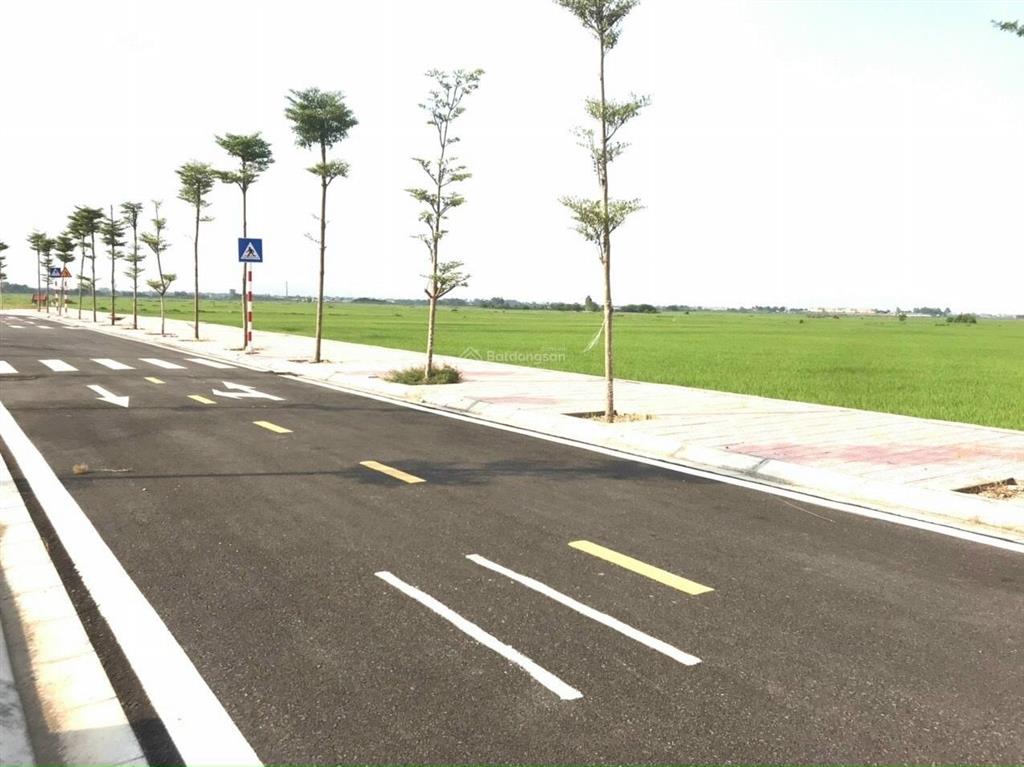 Lô đất đấu giá siêu rẻ 154m2 mặt tiền 11m đường 12m vỉa hè 2m đã có sổ giá 28tr  0374 831 ***