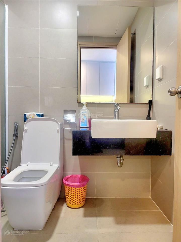 Officetel sunrise city view cho thuê 12 triệu/tháng