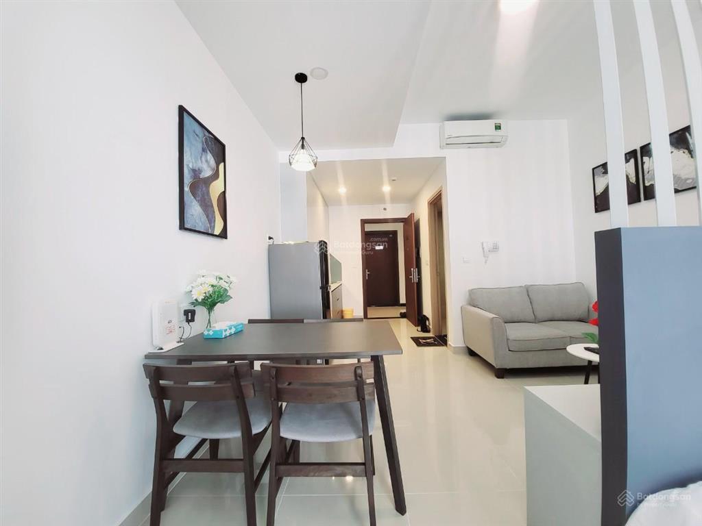 Officetel sunrise city view cho thuê 12 triệu/tháng