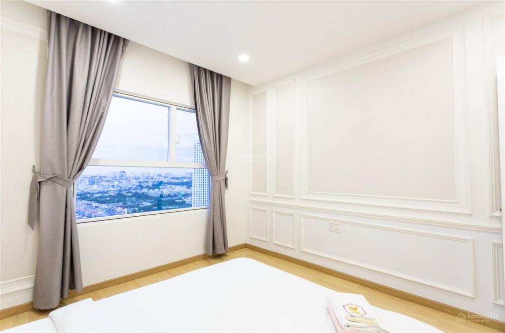 Bán gấp cc 1pn, 1wc, 55m2 tại sunrise city, nguyễn hữu thọ, q7, hcm, 5,4 tỷ vnd