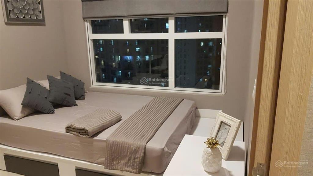 Bán căn hộ sunrise city view 2 phòng ngủ 1wc, full nội thất giá chỉ 4.6 tỷ