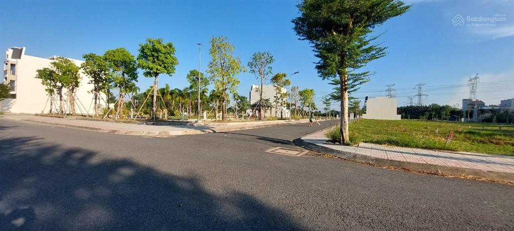 Đất kdc sài gòn south phước kiển, dt 5x18m xây tự do