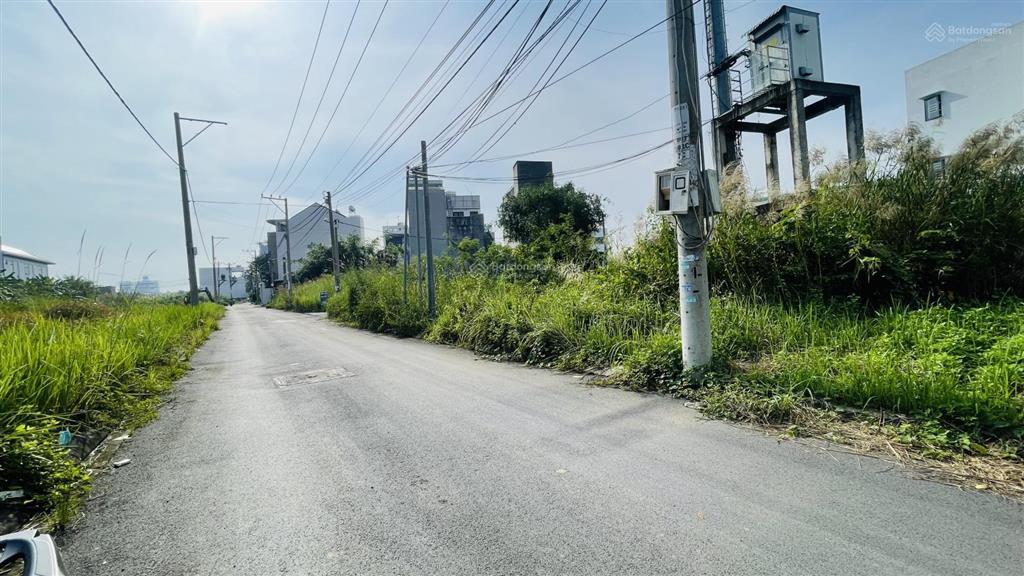 Bán đất 101,5m2 (5,2x19,5m) hẻm thông đ. bưng ông thoàn, p. phú hữu, tp thủ đức  0974 244 ***