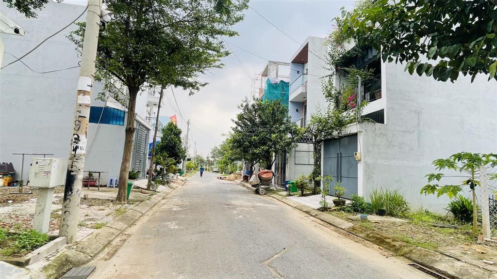 Tôi bán nhanh lô đất 51,6m2 hẻm lớn bưng ông thoàn, phú hữu, tp thủ đức giá 4,250 tỷ  0974 244 ***