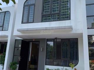 Bán nhà 2 tầng xóm vèo định trung gần bệnh viện, trường học các cấp. uỷ ban nhiều tiện ích