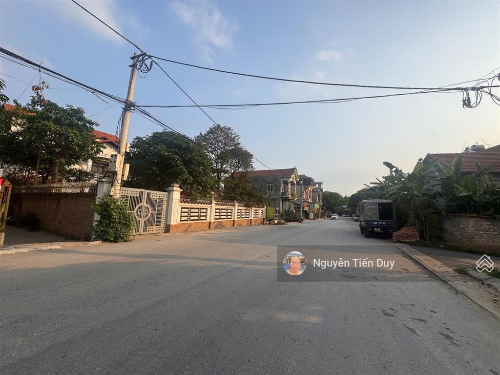 Bán đất 3 mặt tiền trục chính thôn chợ nội, tam hợp, bình xuyên, vĩnh phúc tổng 986m2 thổ cư 300m2
