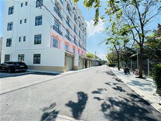Bán nhà đường 10m, gần sông sg, quốc lộ 13 thủ đức  gần kđt vạn phúc city. sổ hồng, bh nhà 3 năm
