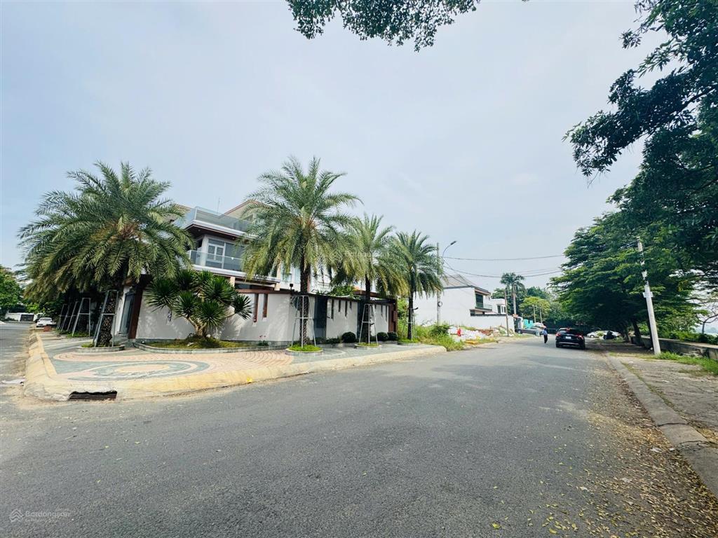 Bán đất mặt tiền khu dân cư điện ảnh, đường số 10, hiệp bình chánh, thủ đức gần nhà hàng bên sông