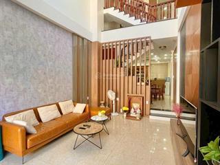 Nhà 5 tầng ô tô vào nhà  khu bên sông gần gigamall phạm văn đồng, an ninh, dân trí. shr