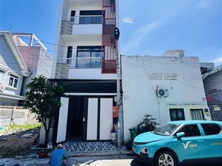 Chdv có ban công mới xây đs37, gần gigamall, vạn phúc city  nội thất cao cấp, cửa vân tay