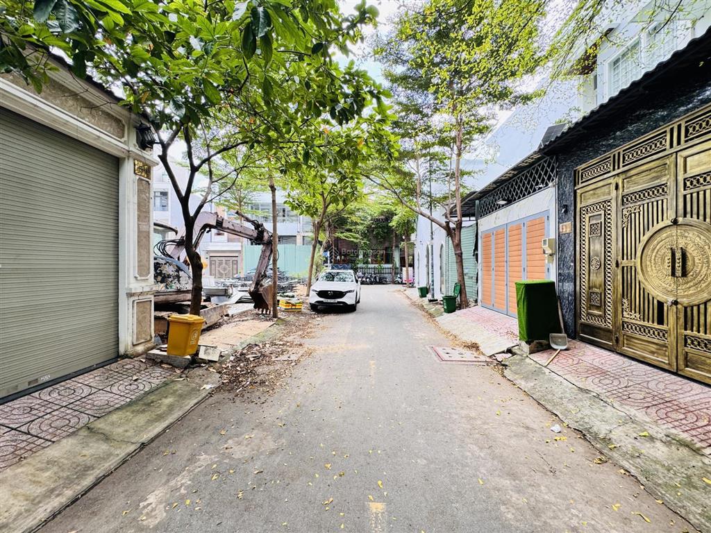 Bán đất sổ hồng riêng khu dân cư lộc vừng, sát vạn phúc city xây dựng đồng bộ cao tầng