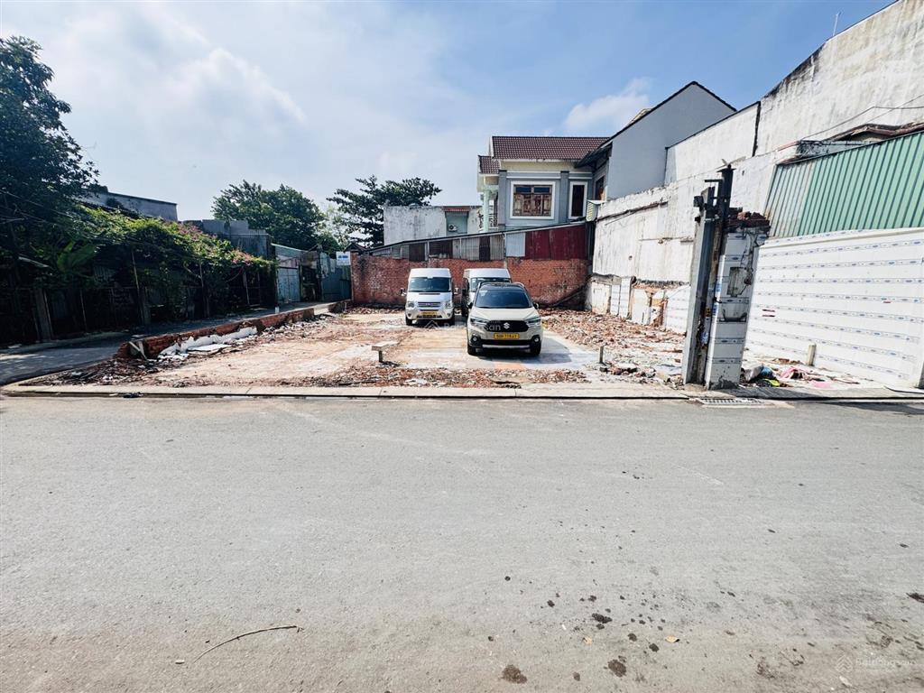 Bán đất mặt tiền hiệp bình chánh  gần chợ hiệp bình, xây cao tầng, sổ riêng bao sang tên