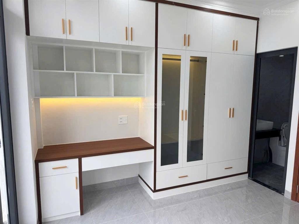 Nhà mới xây 2025 đường 40, gần chợ hiệp bình 1 trệt lửng 2 lầu, ở ngay!