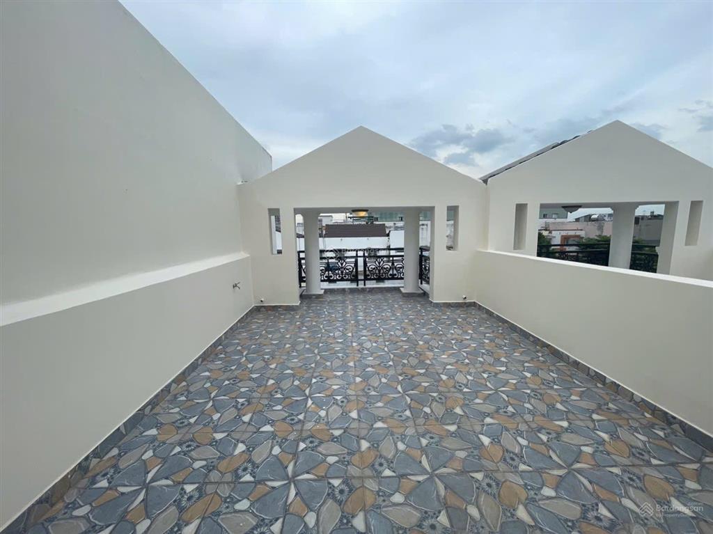 Bán nhà 4 lầu mới xây hẻm 520 quốc lộ 13, hiệp bình phước, thủ đức gần vạn phúc city giá 8.2 tỷ