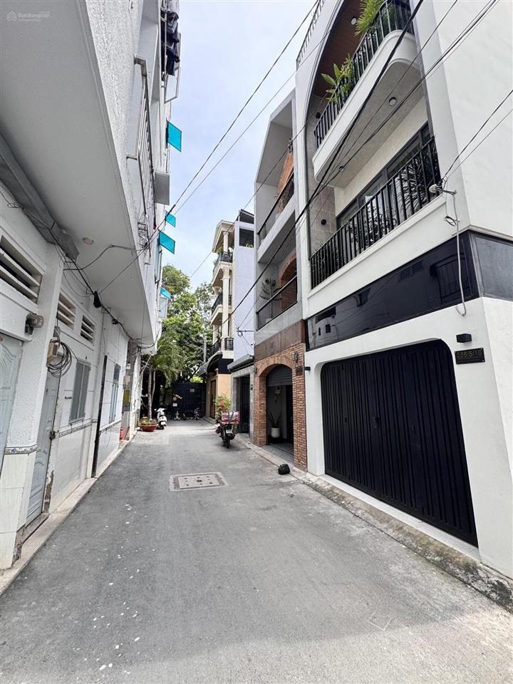 Bán nhà quốc lộ 13, gần mặt tiền hiệp bình, vạn phúc city. đang cho thuê chdv dòng tiền ổn định