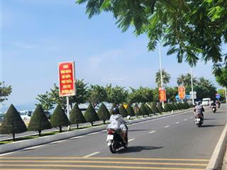 Cần bán cặp 2 lô sổ hồng mặt tiền phạm văn đồng