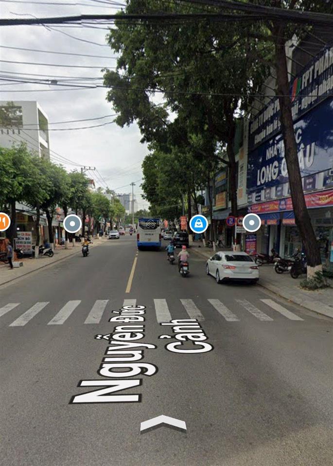 Lô đất mặt tiền 16m nhìn ra bùng binh hoàng diệu nhuyễn đức cảnh