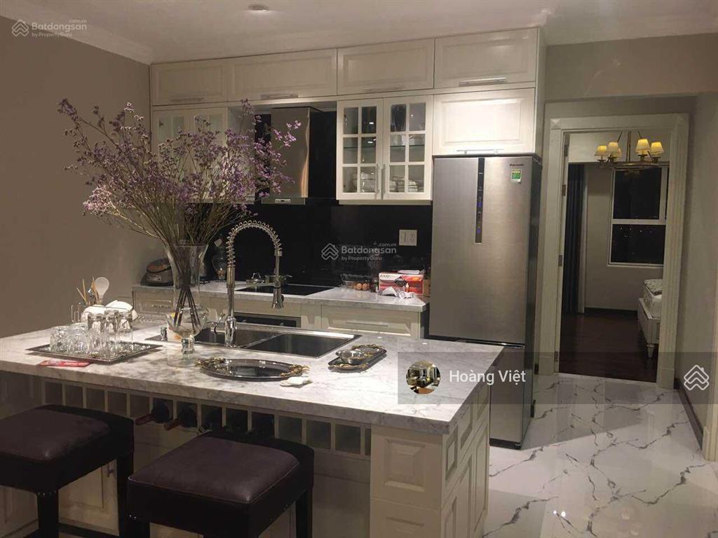 Cần cho thuê căn hộ oft sunrise city view 12tr/tháng