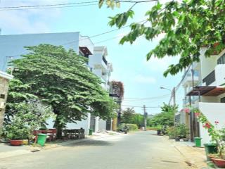 Bán đất bưng ông thoàn, phú hữu q9. dt 60m2 đường 10m giá 4.65 tỷ