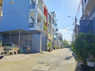 Bán đất bưng ông thoàn, phú hữu q9. vị trí đông dân gần liên phường, dt 60m2 giá 4.9 tỷ