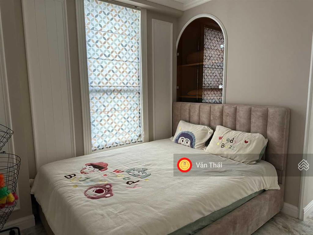 Bán gấp căn hộ orchard garden. 100m2, 3pn. giá 8.8 tỷ sổ. 0933 033 *** thái