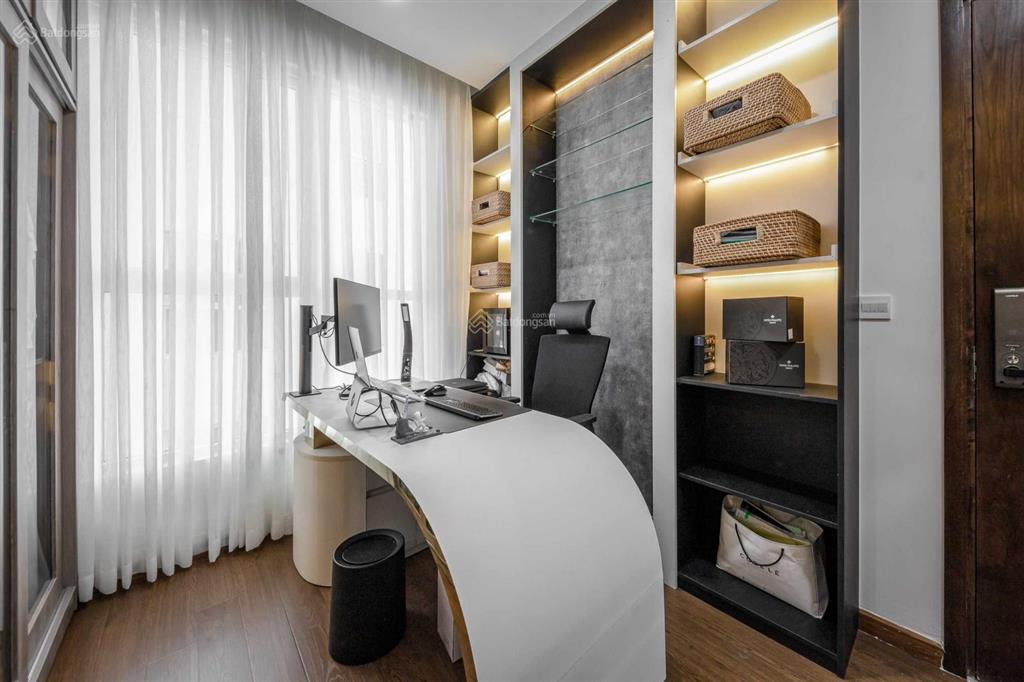 Bán gấp căn hộ chung cư prince. 109m2, 2pn, giá 11 tỷ. 0933 033 *** thái sổ