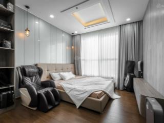 Bán gấp căn hộ chung cư prince, phú nhuận 109m2,3pn full giá 9.5 tỷ. 0933 033 *** thái sổ view đẹp