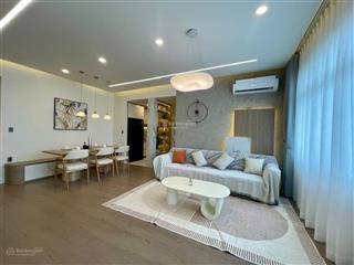 Bán căn hộ green valley ban công dài view sân golf mát mẻ dt 120m2 full nt  0911 209 *** em hào
