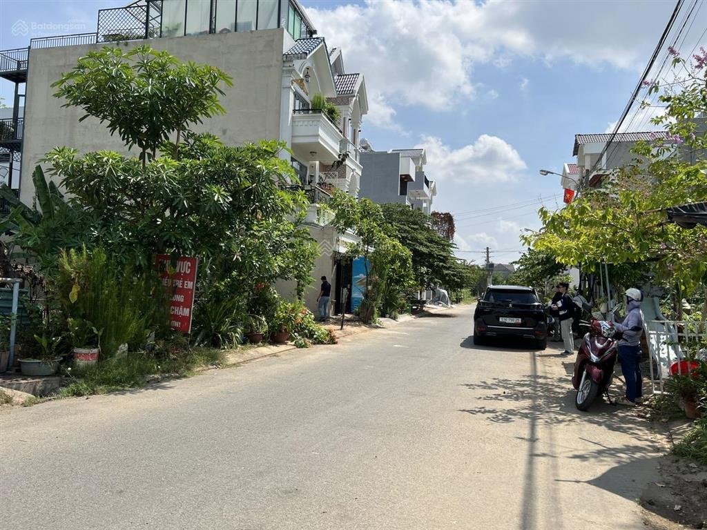 Cc gửi bán lô đất đẹp bưng ông thoàn dtích 58m2 giá chỉ 4ty300 liền kề khu cnc tphcm da samsung