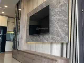 Cho thuê căn 2 pn 77m2 cc vung tau centre point, giá 13 triệu/ tháng.  e yến 0792 366 ***