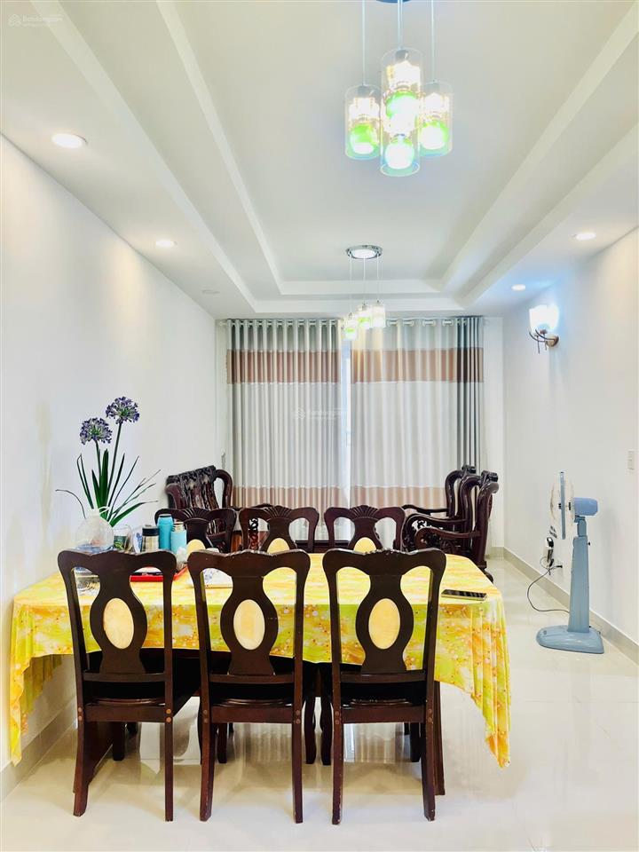 Cần bán căn 3 phòng vũng tàu melody, full nội thất. giá 3.9 tỷ. e yến 0792 366 ***