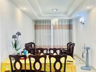 Cần bán căn 3 phòng vũng tàu melody, full nội thất. giá 3.9 tỷ.  e yến 0792 366 ***